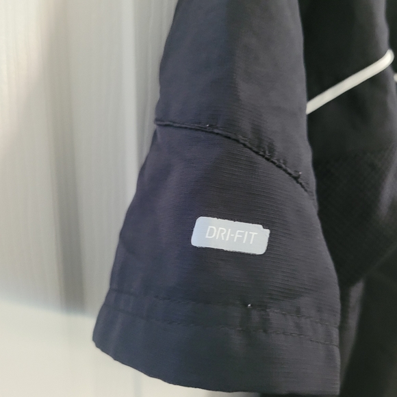 VTG Men Size M Nike Team Dri-fit USF Bulls University of South Florida pullover - Picture 8 of 13